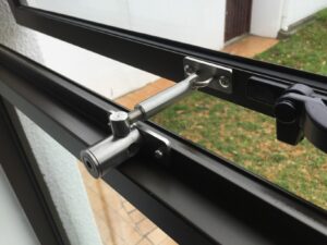 minilatch keeping window secure